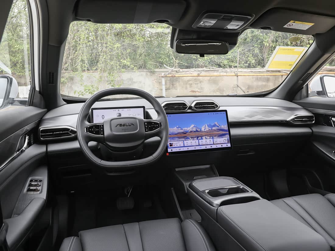 Dongfeng Aeolus L7 EV — фото 9