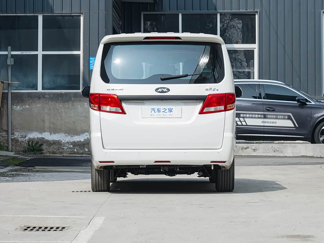 JAC Ruifeng E4 — фото 3