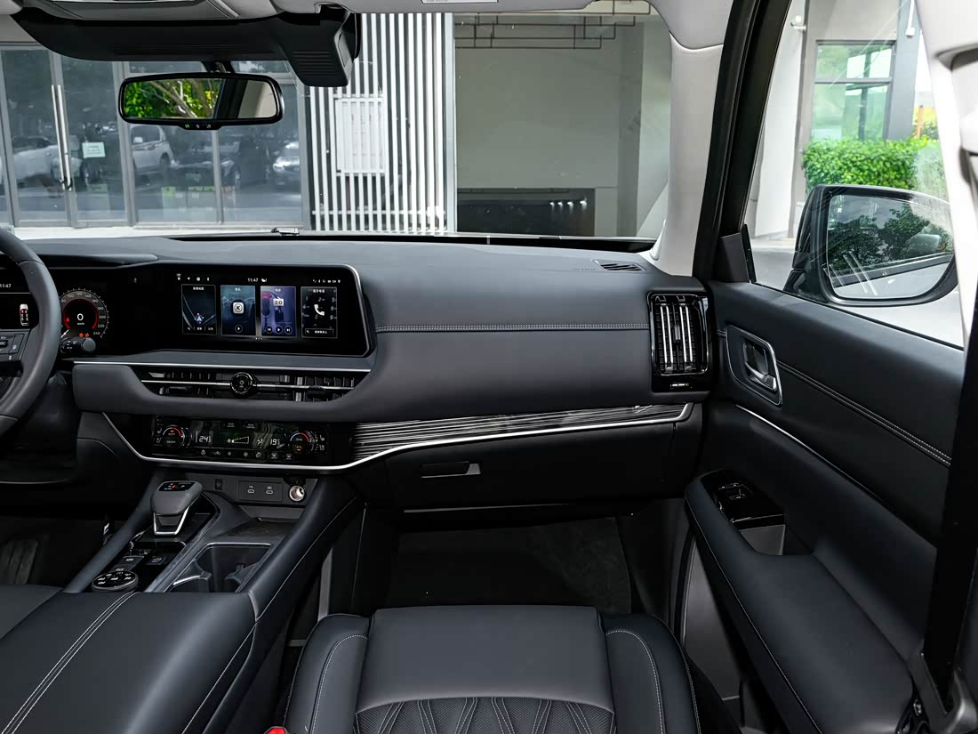 Nissan Pathfinder — фото 9