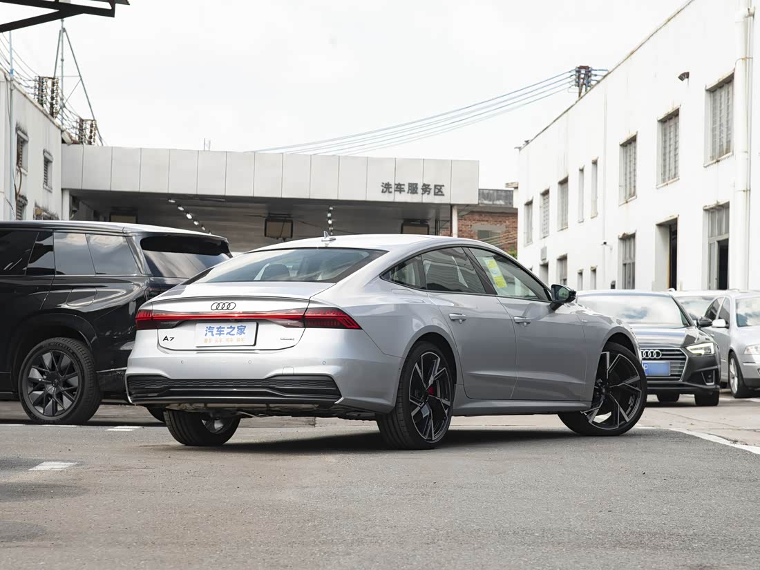 Audi A7 — фото 5