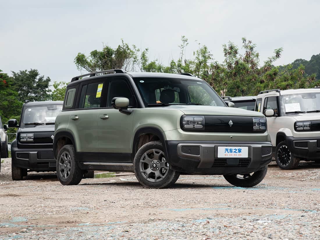 Baojun Yep Plus — фото 2