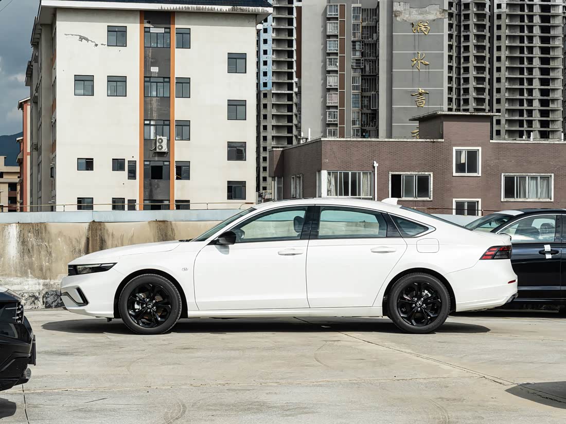 Honda Accord — фото 2