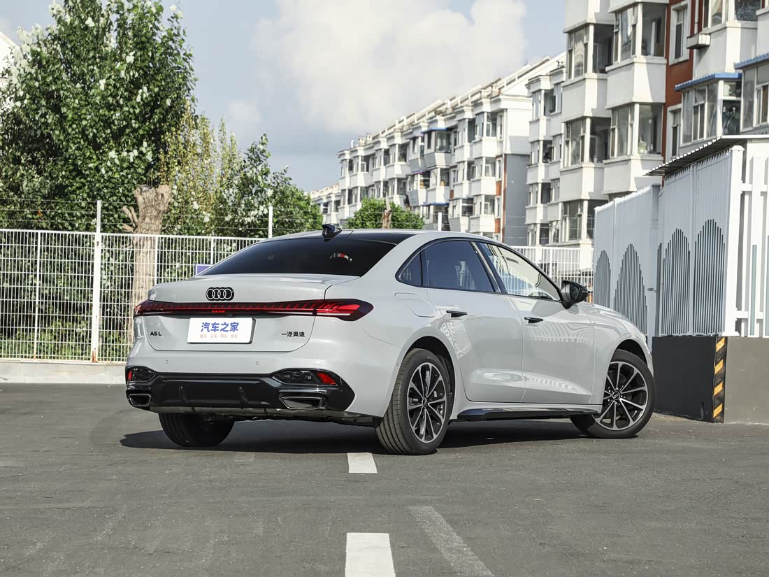 Audi A5L — фото 4