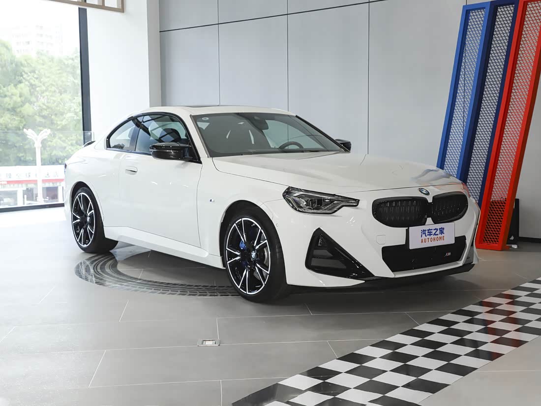 BMW M240i — фото 3