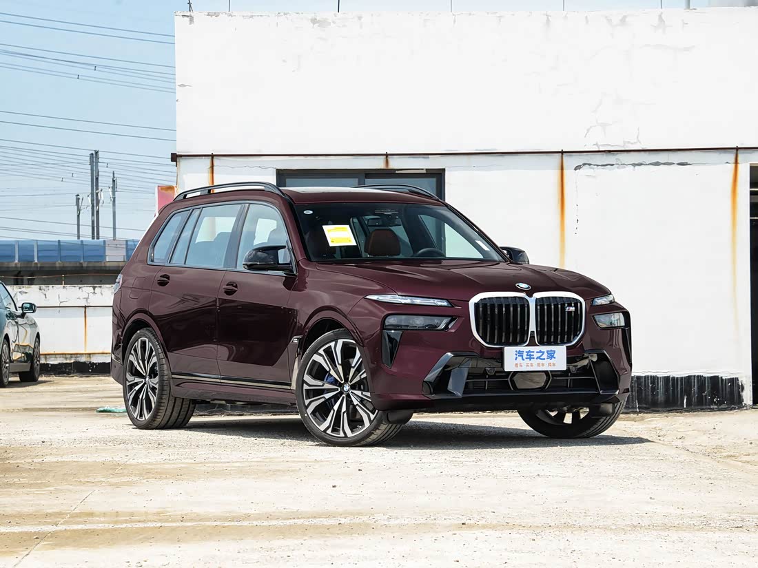 BMW X7 M60i — фото 2
