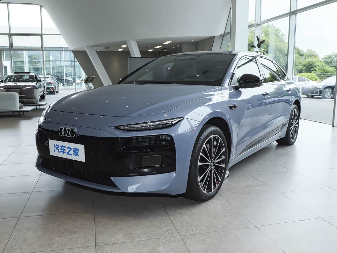 Audi A6L e-tron — фото 1