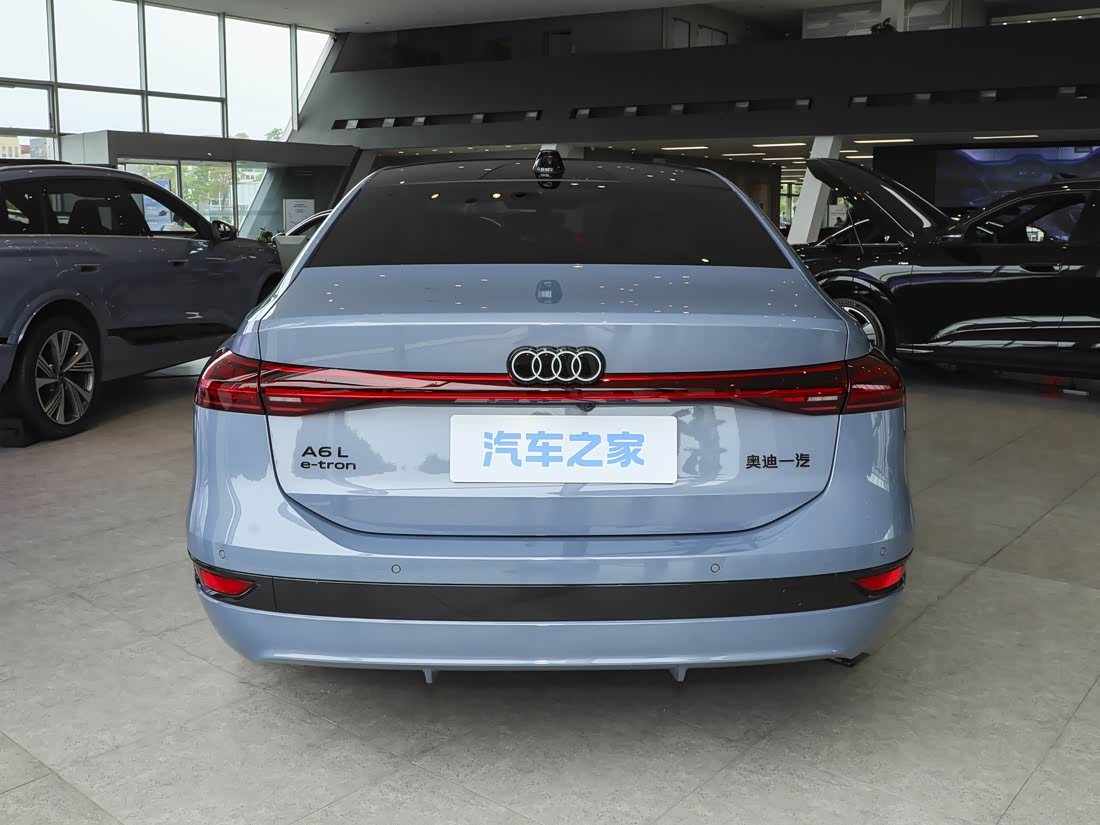 Audi A6L e-tron — фото 4