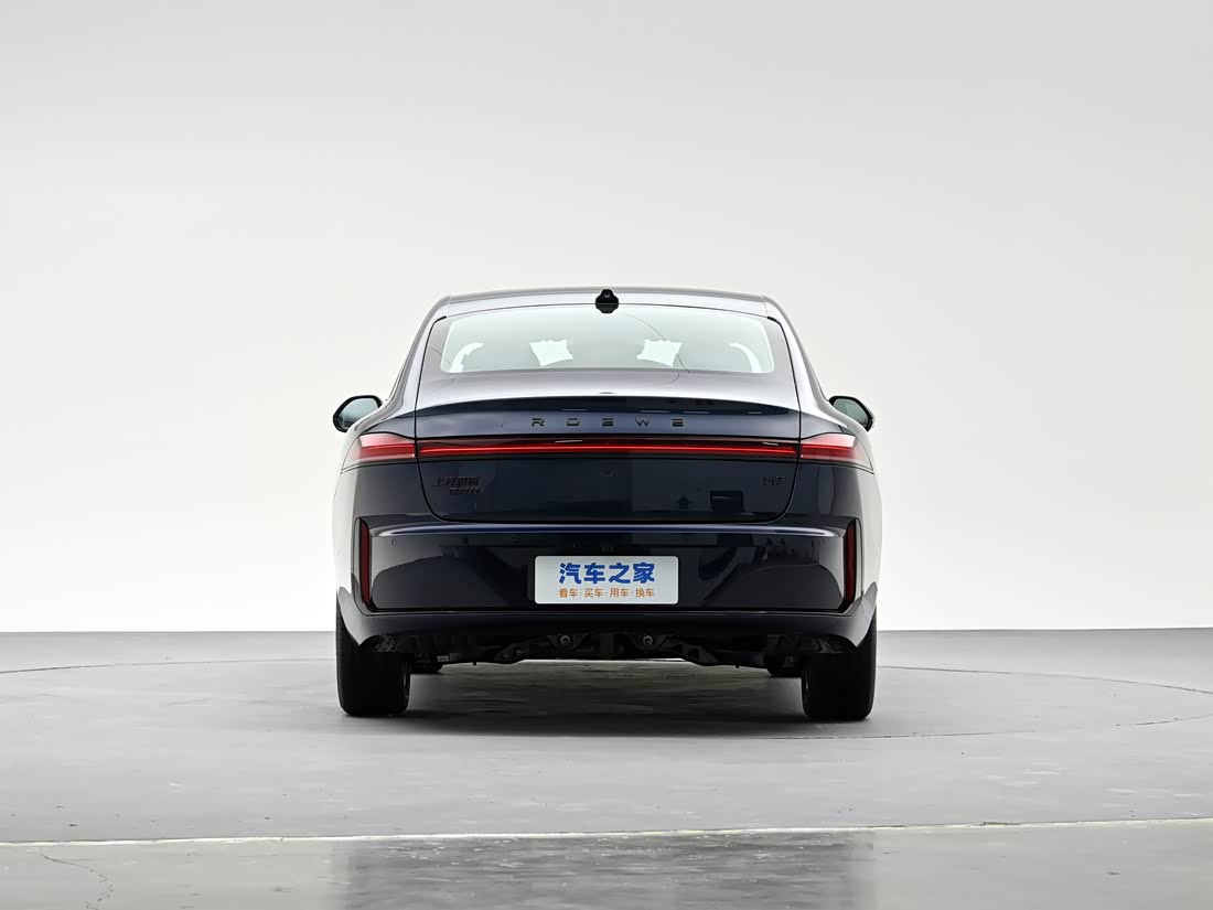 Roewe M7 DMH — фото 3