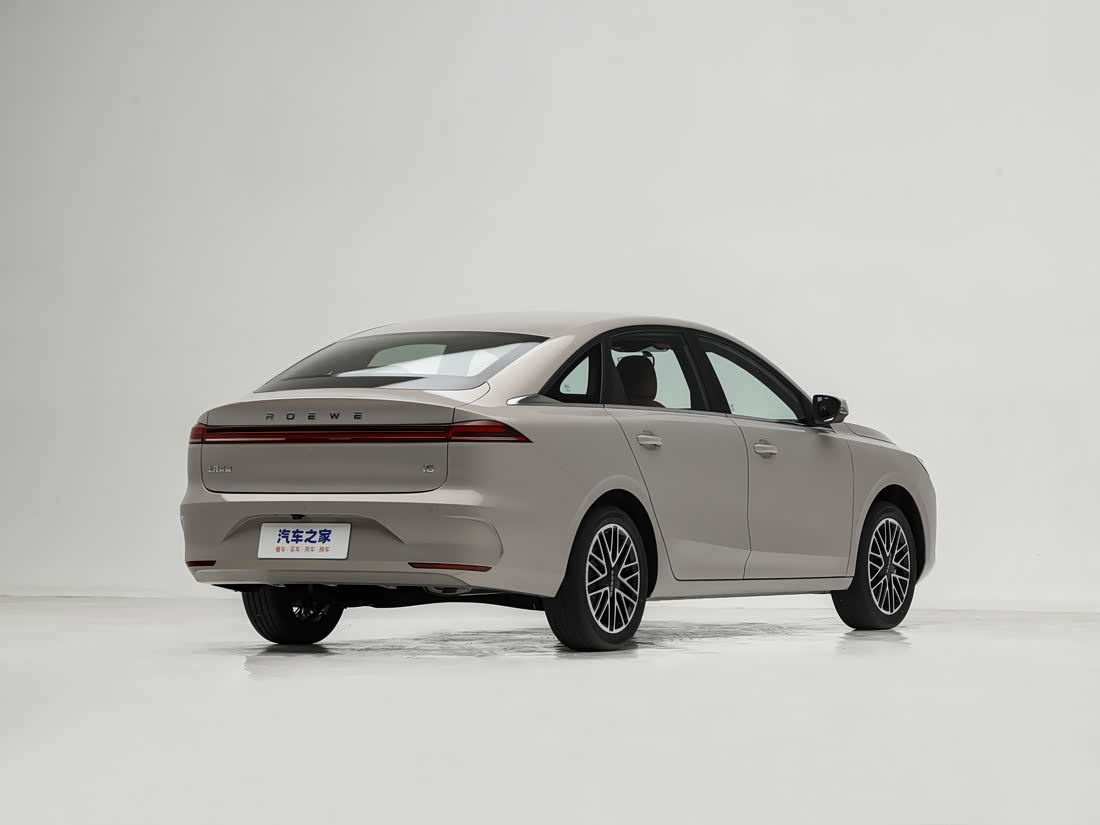 Roewe i6 — фото 5