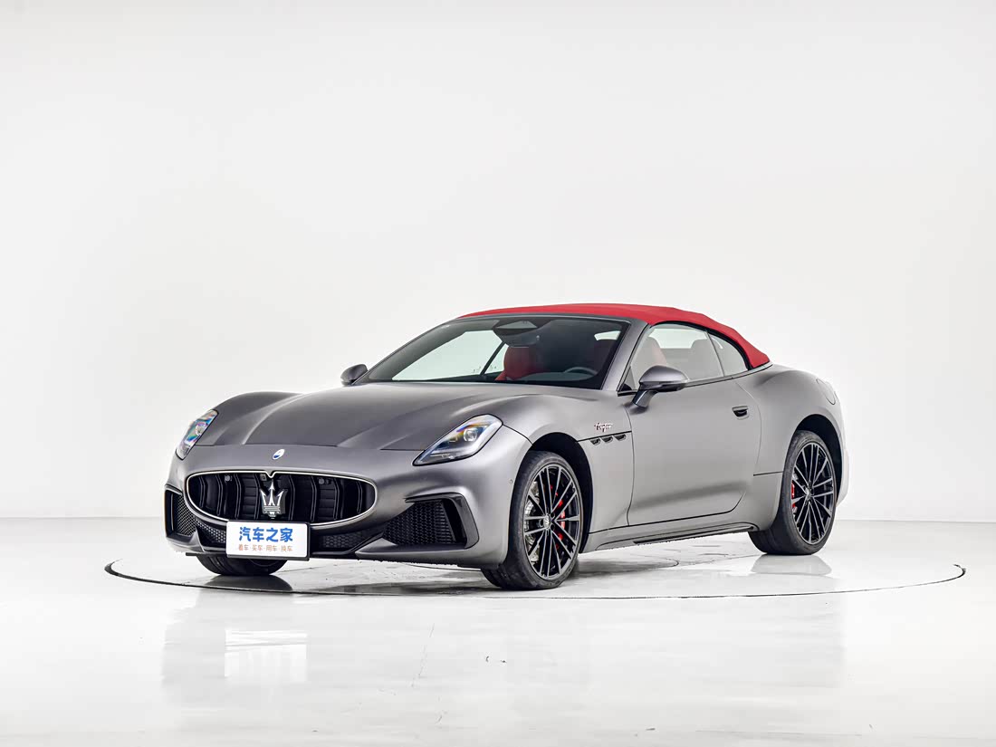 Maserati GranCabrio — фото 1