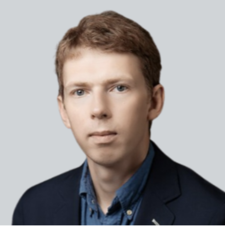 Фотография автора отзыва - Алексей Авдей