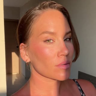 Makeup Artist Eva Gürbüz