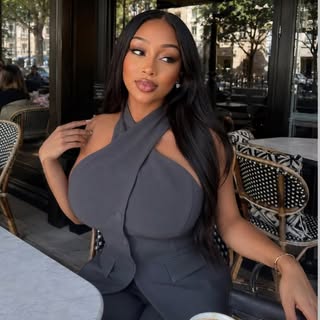 Ayesha V Brown 🦋