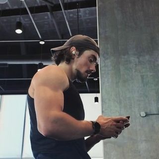 MAX BEAUCHAMP - TORONTO PT/INT. ONLINE FITNESS COACH