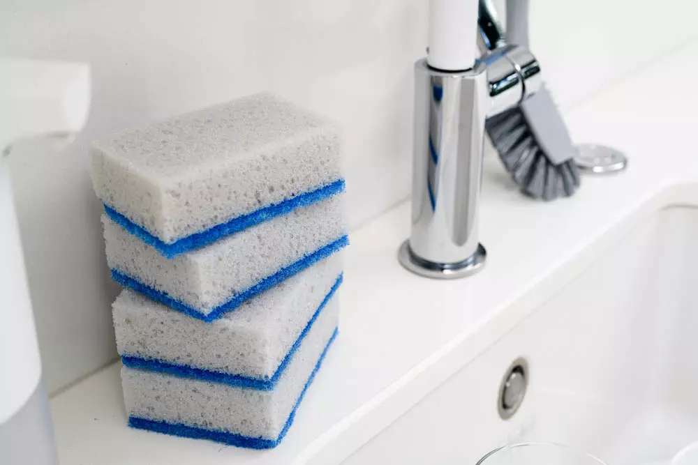 Губка для посуды поролон/абразив 10*7*3 см 5 шт. YORK БАКТЕРИЯ СТОП