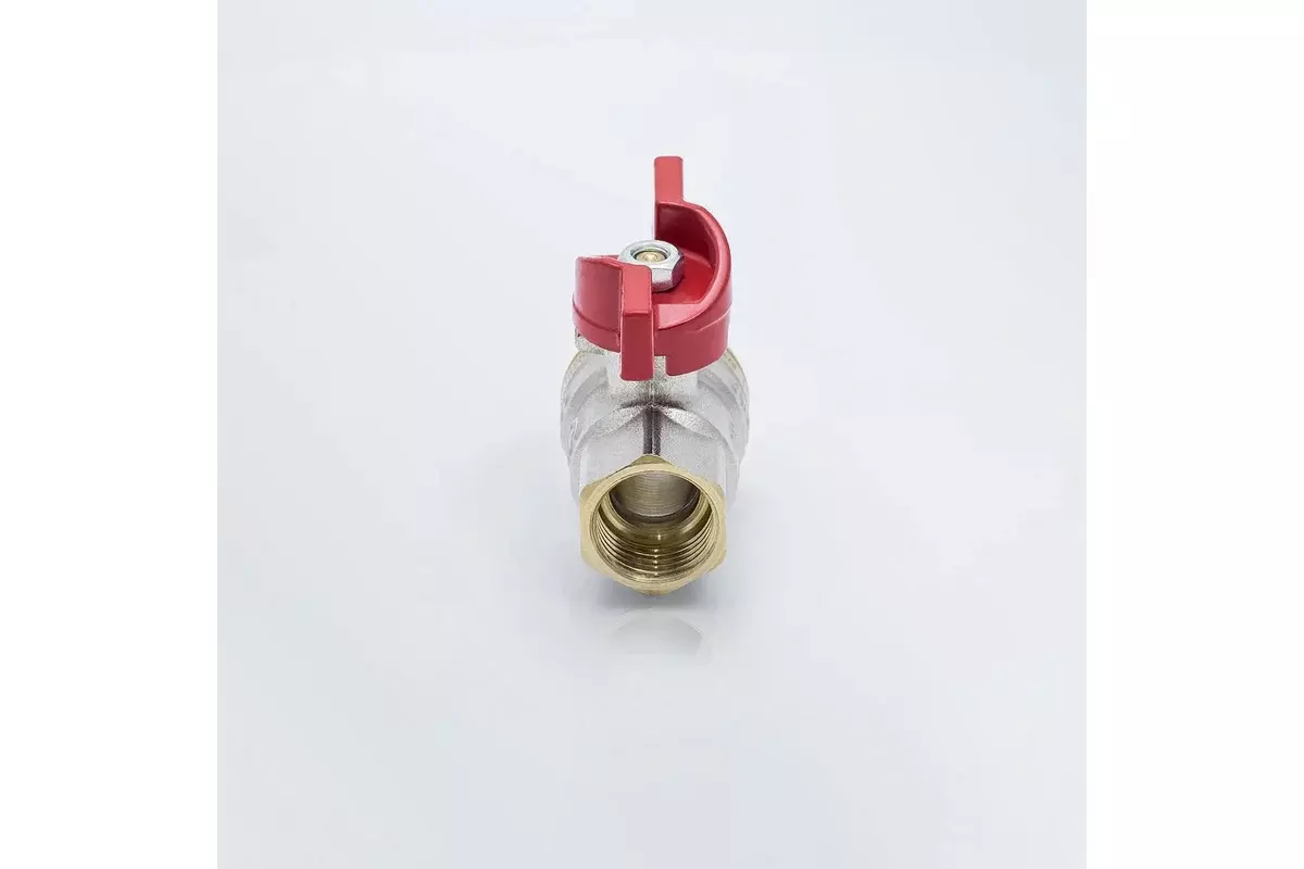 Кран шаровой полнопроходной 1/2&quot; ВР/НР, никель, бабочка красная, Aquasfera 1004-01