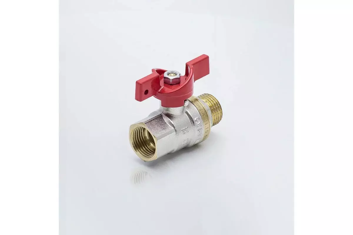 Кран шаровой полнопроходной 1/2&quot; ВР/НР, никель, бабочка красная, Aquasfera 1004-01