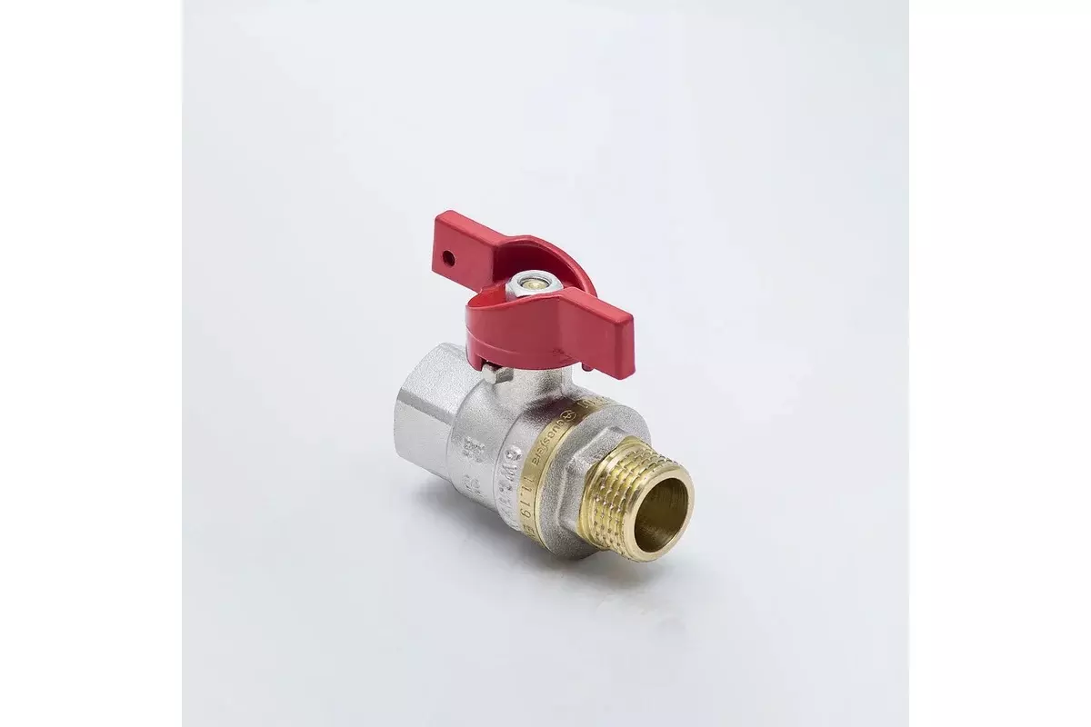 Кран шаровой полнопроходной 1/2&quot; ВР/НР, никель, бабочка красная, Aquasfera 1004-01