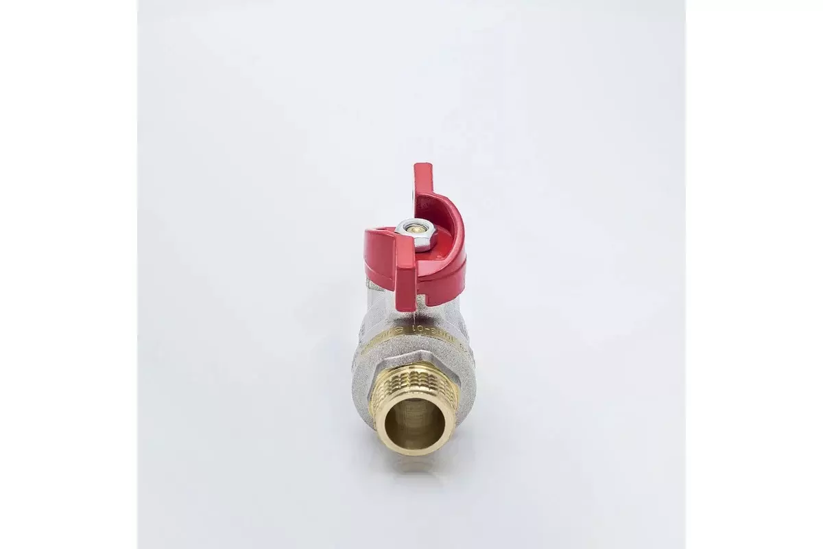 Кран шаровой полнопроходной 1/2&quot; ВР/НР, никель, бабочка красная, Aquasfera 1004-01