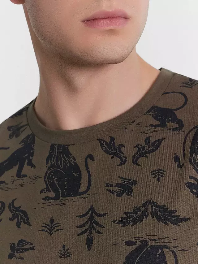 Футболка мужская Mark Formelle 111773 львы на табачном, р-р 104-182/188 (52 / XL)