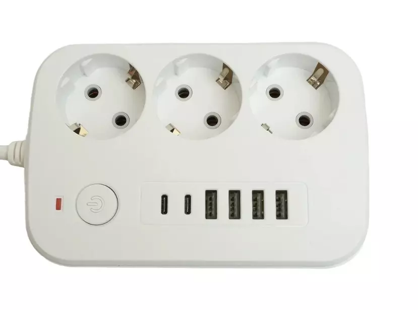 Удлинитель бытовой STEKKER 3 розетки с заземлением +4 USB +2 Type-C ПВС 3x1мм 3м 2500Вт с выключателем