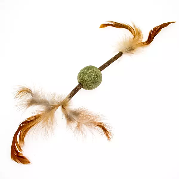 Игрушка для кошек Веретено, мяч мятный+перья с кошачьей мятой Ambar
