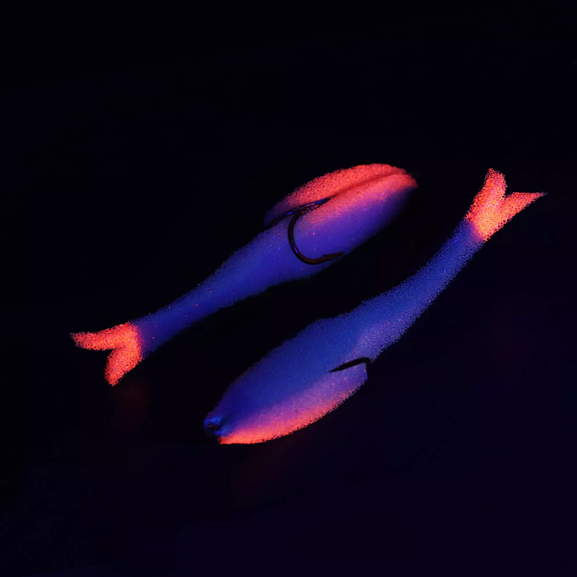 Поролоновая рыбка YAMAN Devious Minnow на двойнике, р. 90 мм, цвет 22 UV (5 шт.)