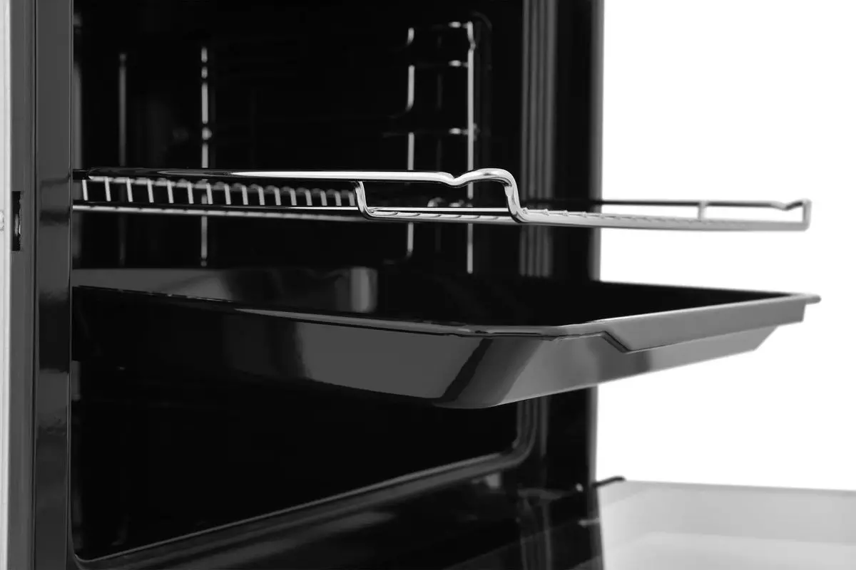 Духовой шкаф электрический гриль конвекция дисплей Indesit IFE 3644 BL