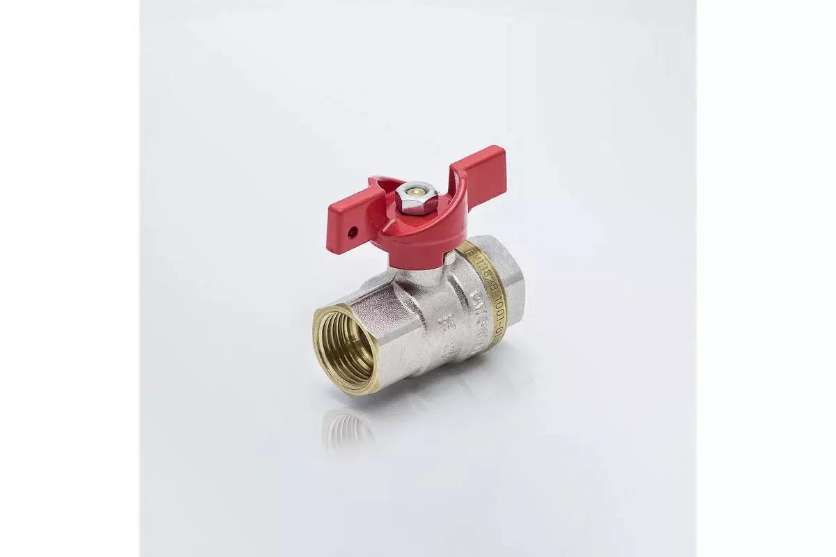 Кран шаровой полнопроходной 1/2&quot; ВР, никель, бабочка красная, Aquasfera 1002-01