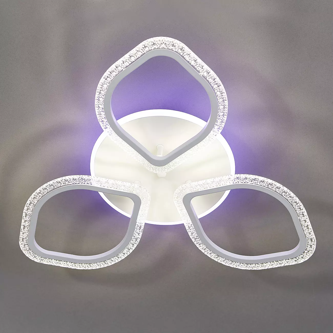 Люстра светодиодная 60Вт 3000К-6500К белый Escada 10251/3