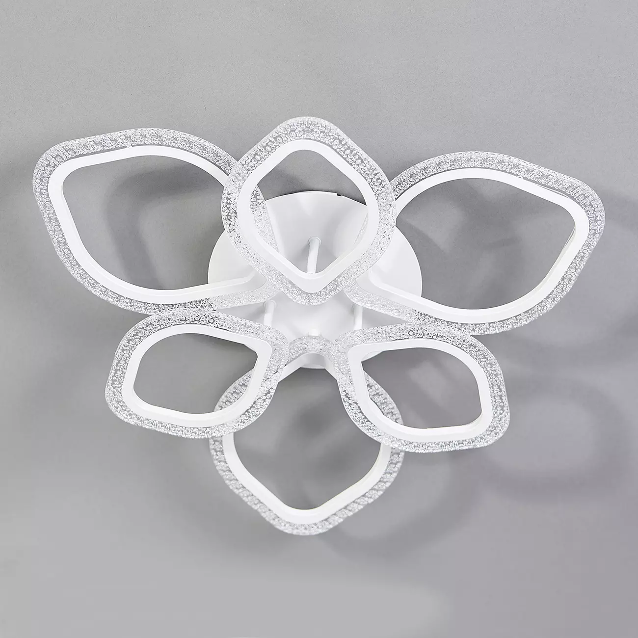 Люстра светодиодная 100Вт 3000К-6500К белый Escada 10251/6