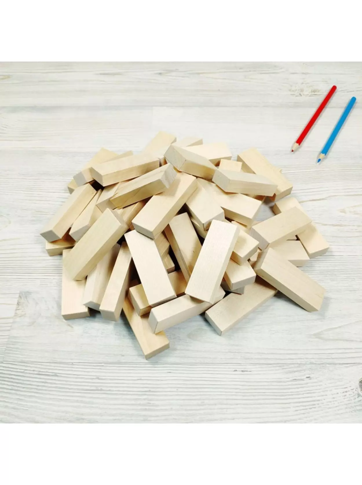 Настольная игра Последний герой (54 элемента) в деревянной коробке Пелси И614