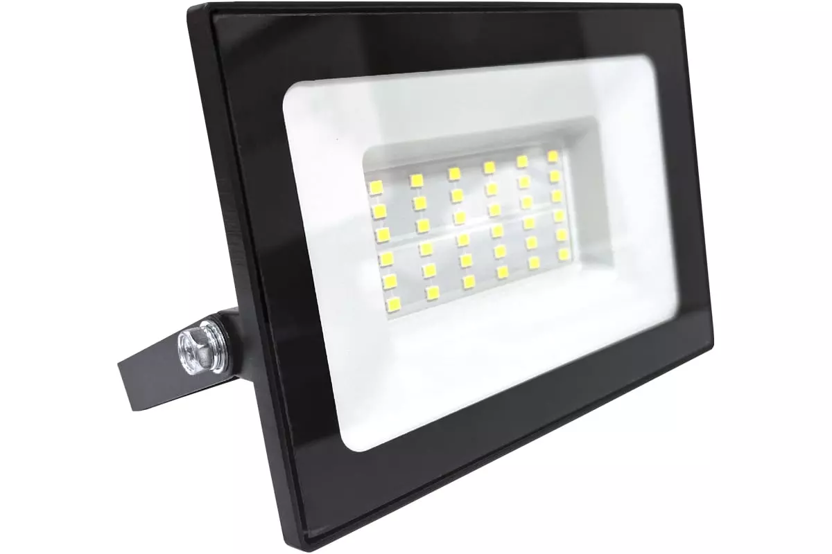 Прожектор светодиодный 220В 50Вт 6500К IP65 черный VKL electric 1208268