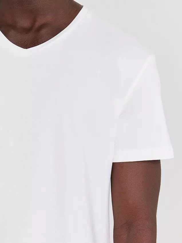 Футболка мужская Mark Formelle 111784 белый, р-р 182/188 (54 / XXL), V-образный вырез