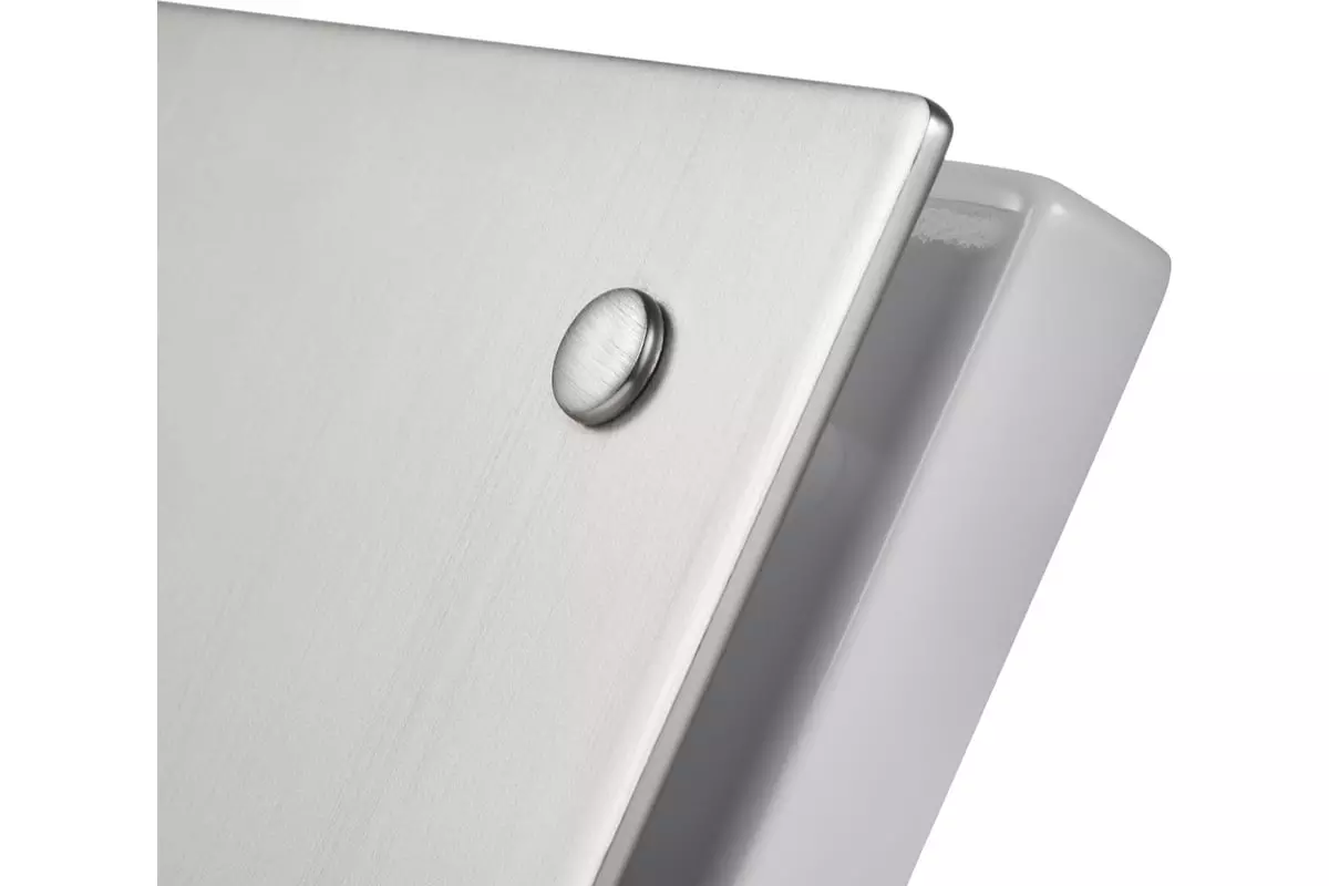 Вентилятор вытяжной накладной D-100 Royal Thermo RAFC 100 Chrome, обратный клапан