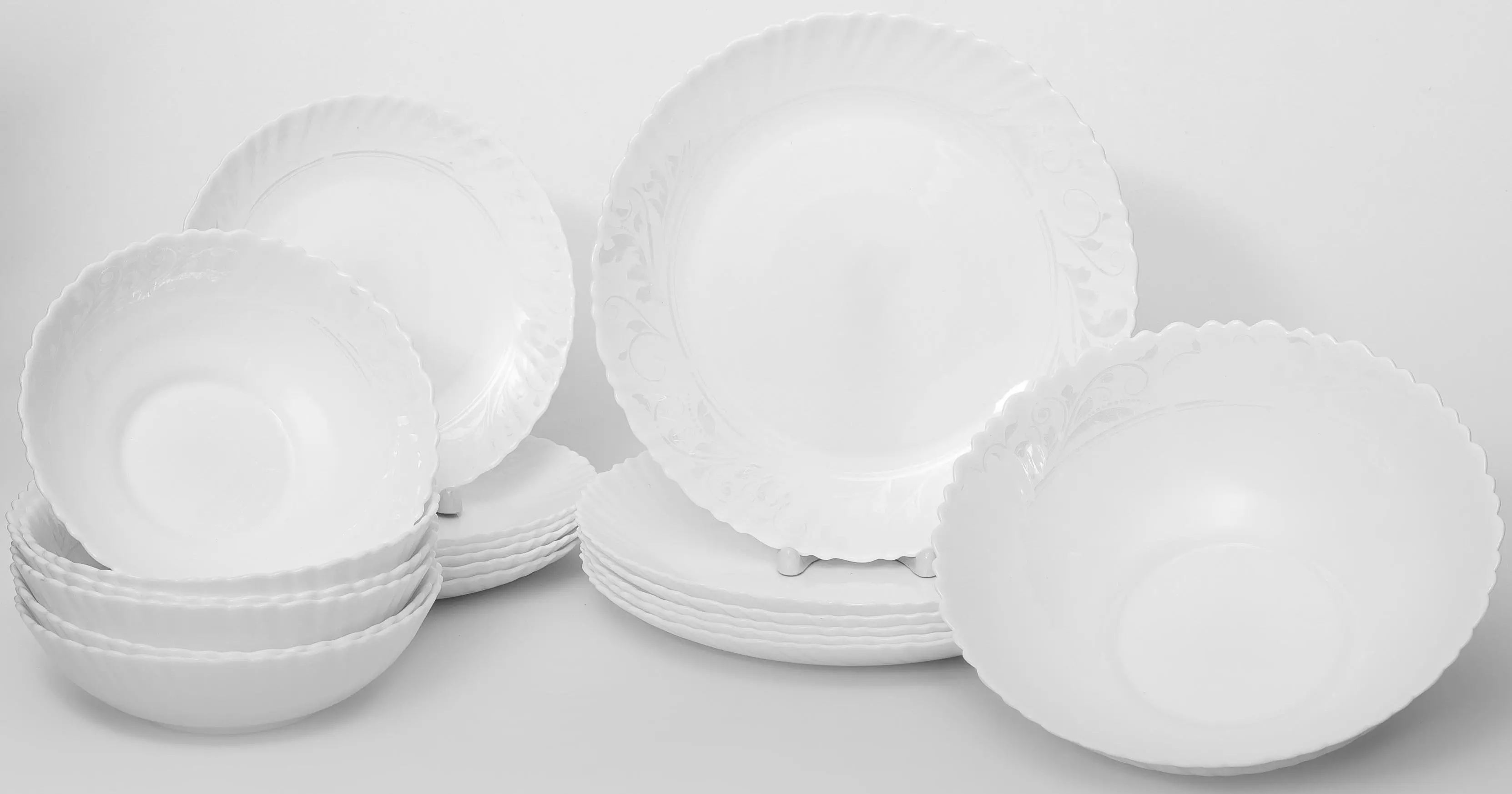 Набор столовой посуды 19 предметов УТРЕННИЙ БАРОККО 131-21015