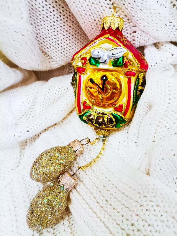 Формовая игрушка Часы с шишками 22 см Коломеев ФУ-202