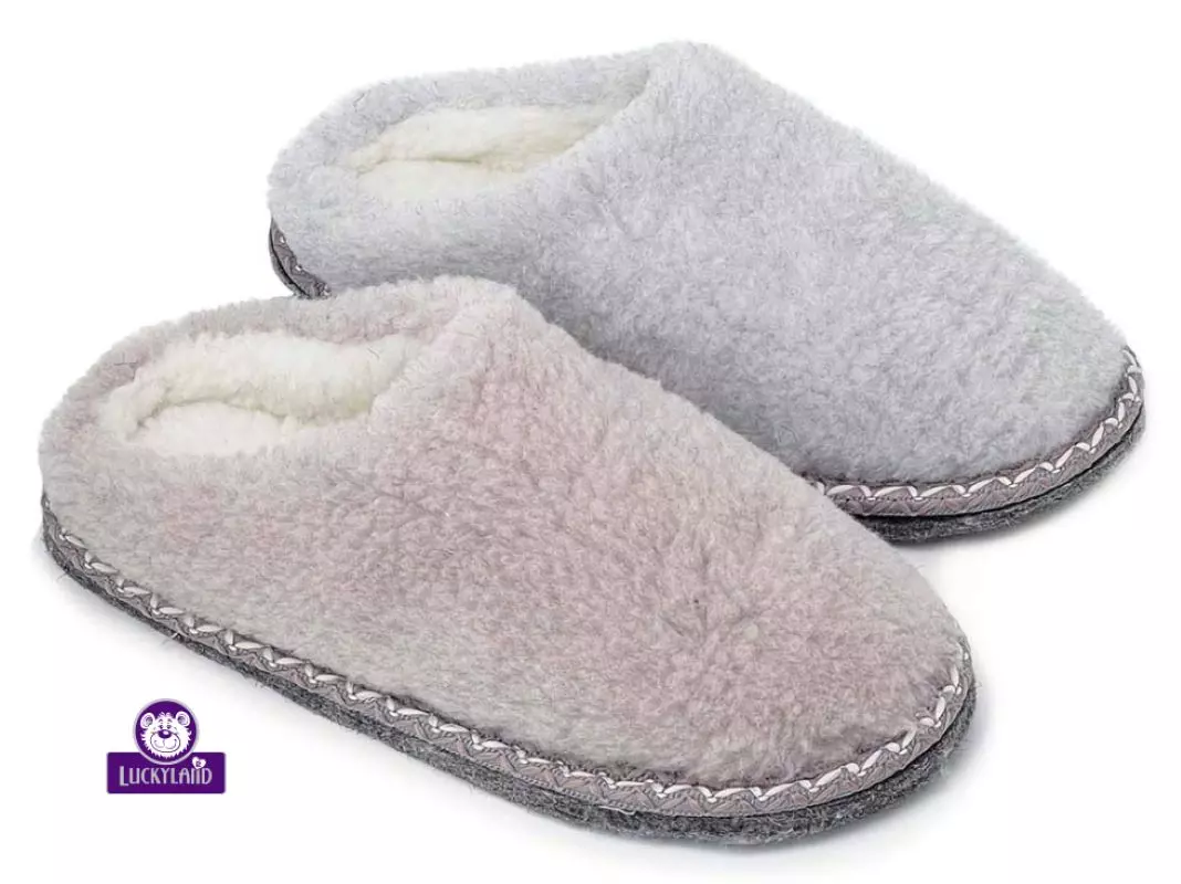 Тапочки женские закрытые LuckyLand 4286 W-M-FUR бежевый/серый, р-р 36