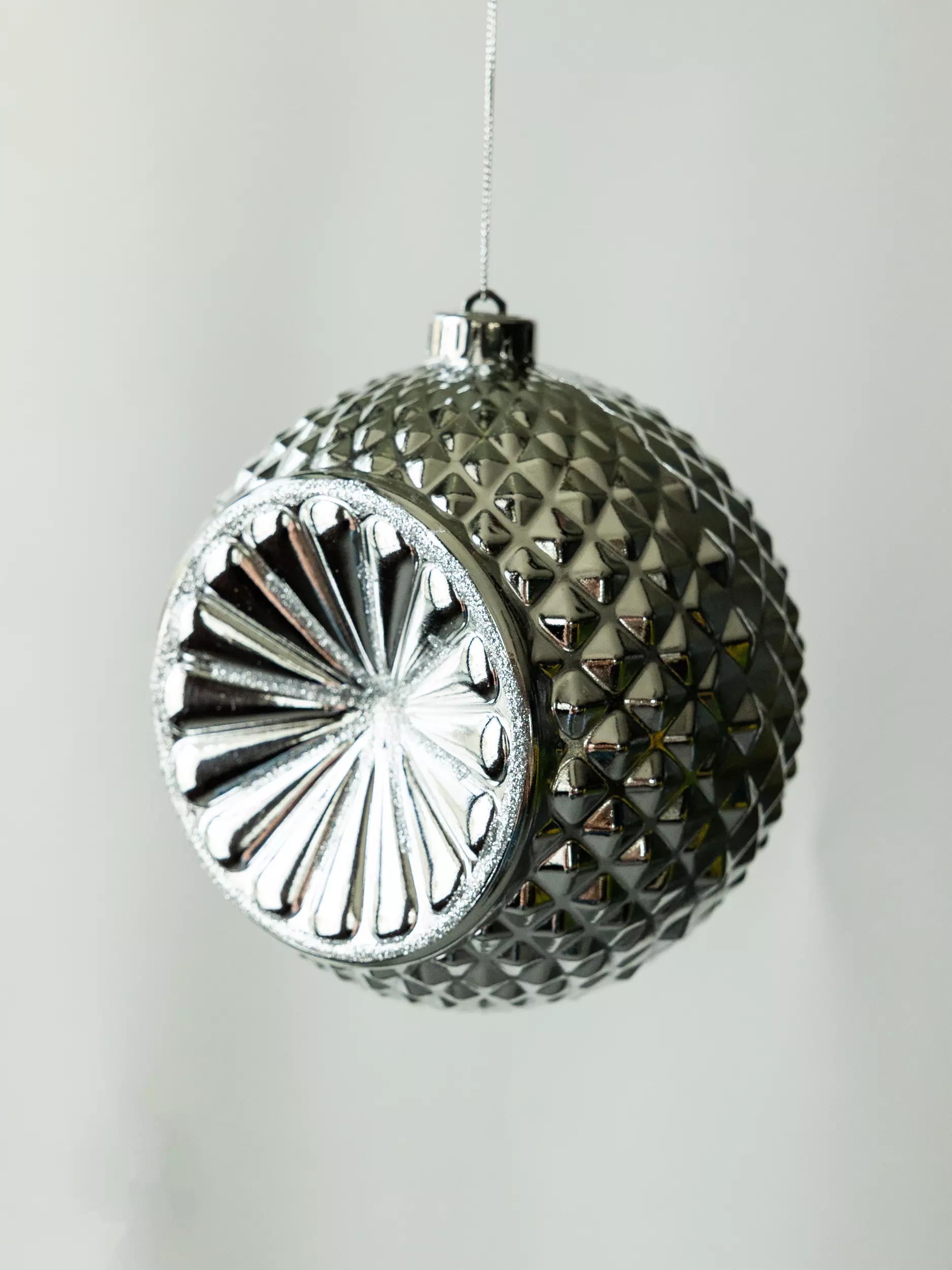 Елочные украшения пластик (2 шт) Волшебство на ветках VNVE-B36