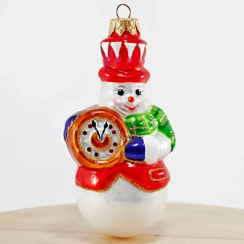 Елочная игрушка Снеговик с часами, А336