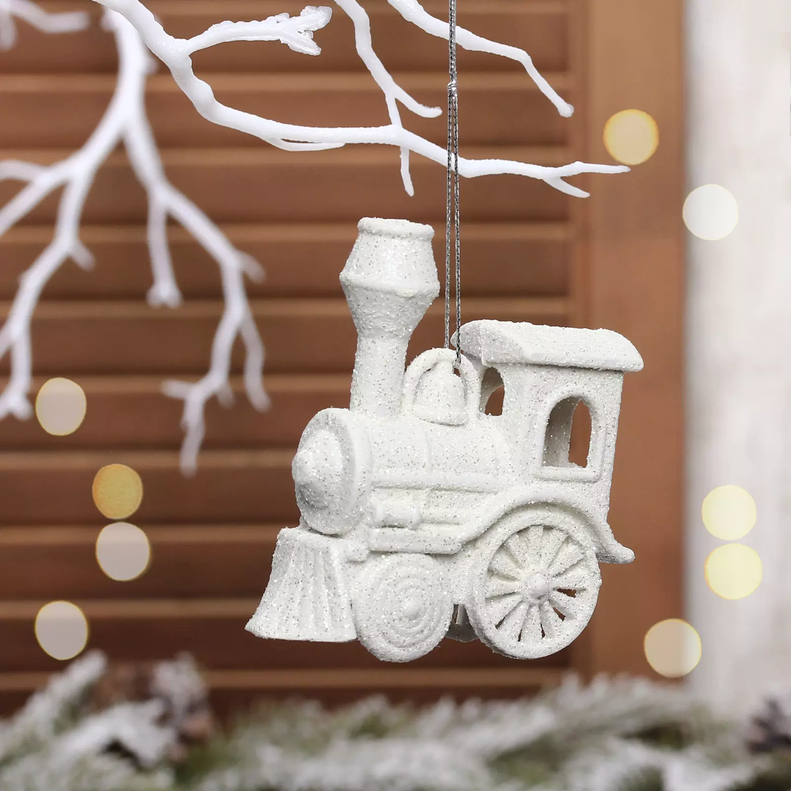 Елочное украшение Волшебный паровозик 9 см белый 916-2033