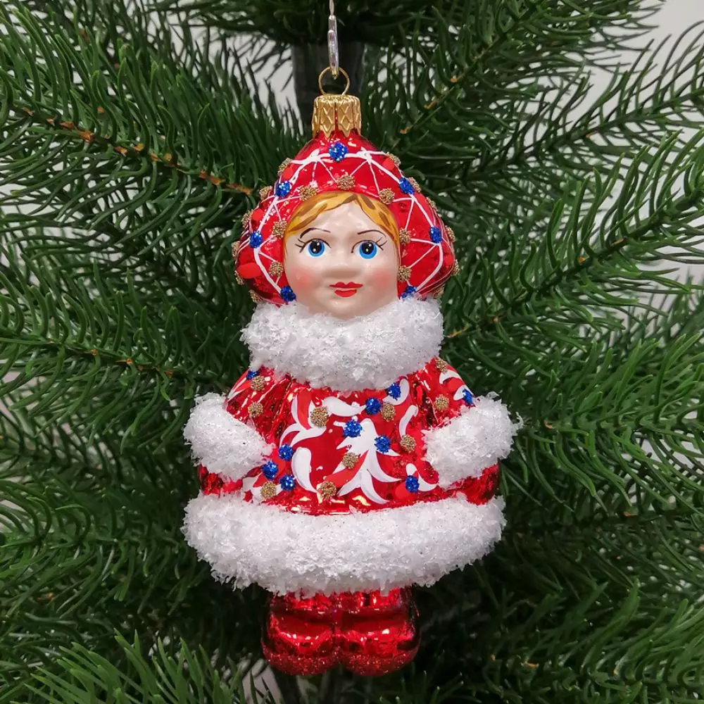 Формовая игрушка Девочка в русском костюме 59234