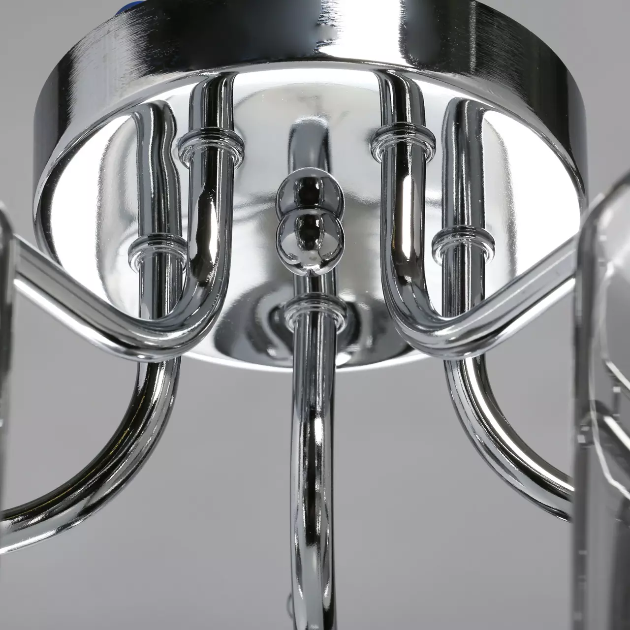 Люстра потолочная 5хЕ14 De City 106010105