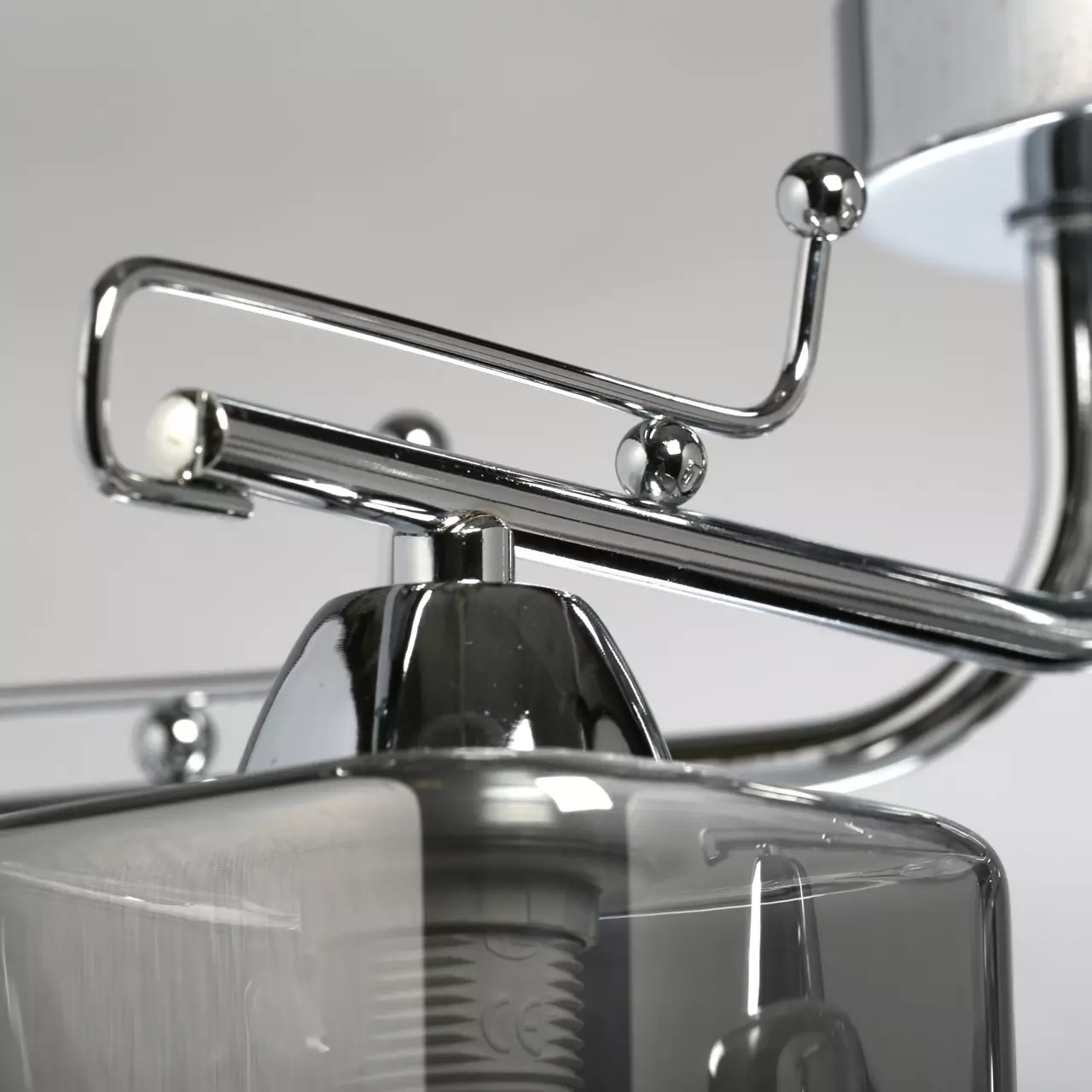 Люстра потолочная 5хЕ14 De City 106010105