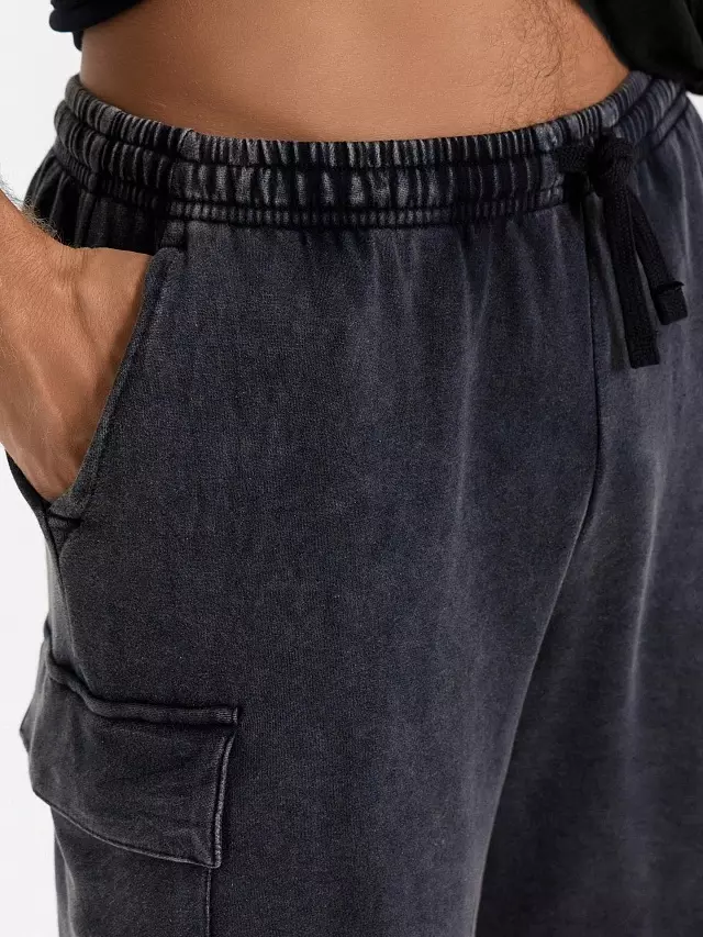 Шорты мужские Mark Formelle 131074 ACID WASH черный, р-р 90-182 (50 / L)