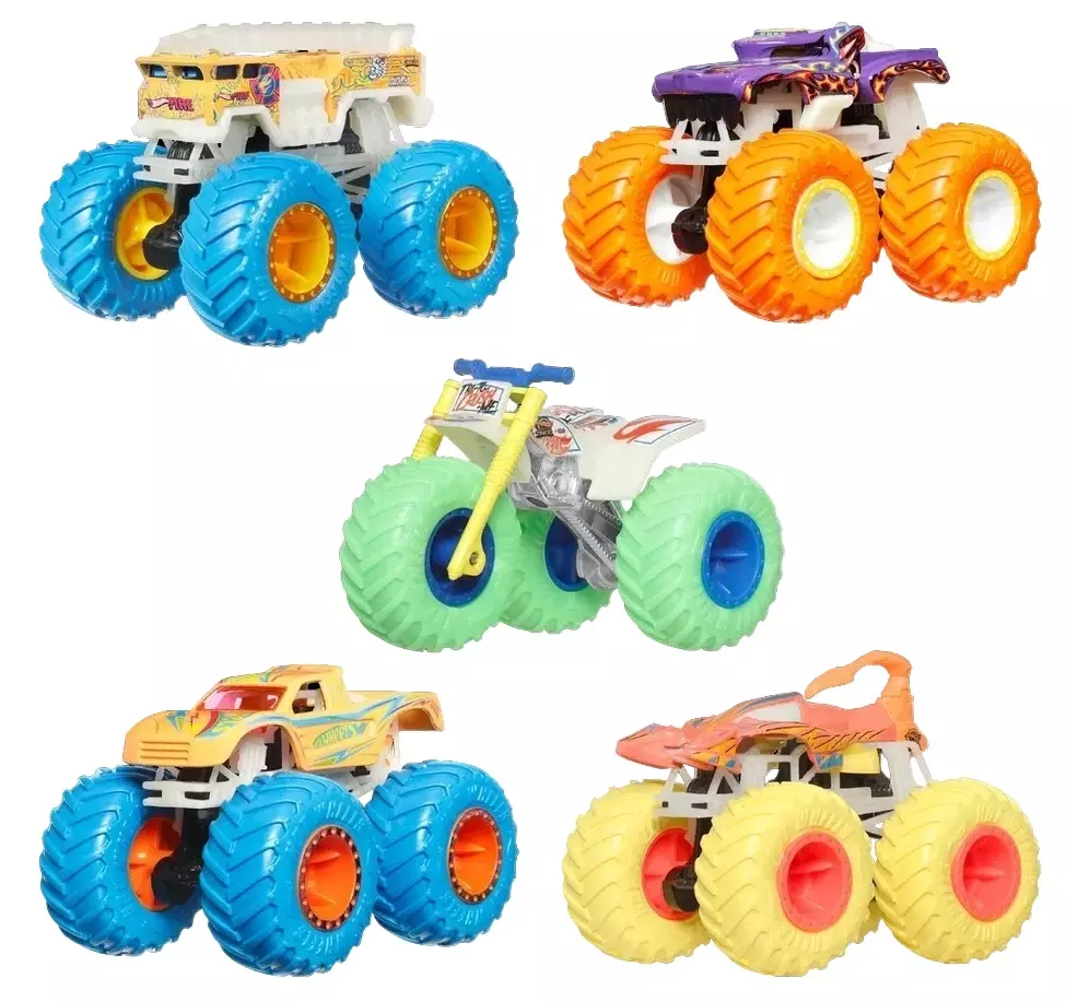 Модель машинки Hot Wheels,пластик,монстр-трак "Светящийся в темноте",в ассорт.,Хот Вилс,Matell,JFX08