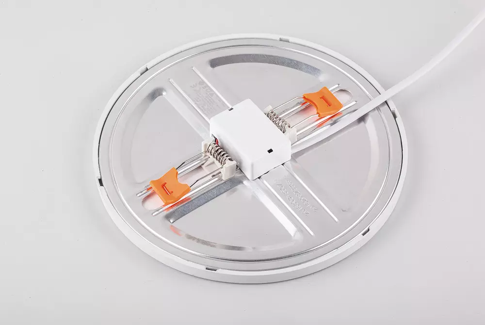 Светильник встраиваемый светодиодный 12Вт 4000К круг Feron 41208