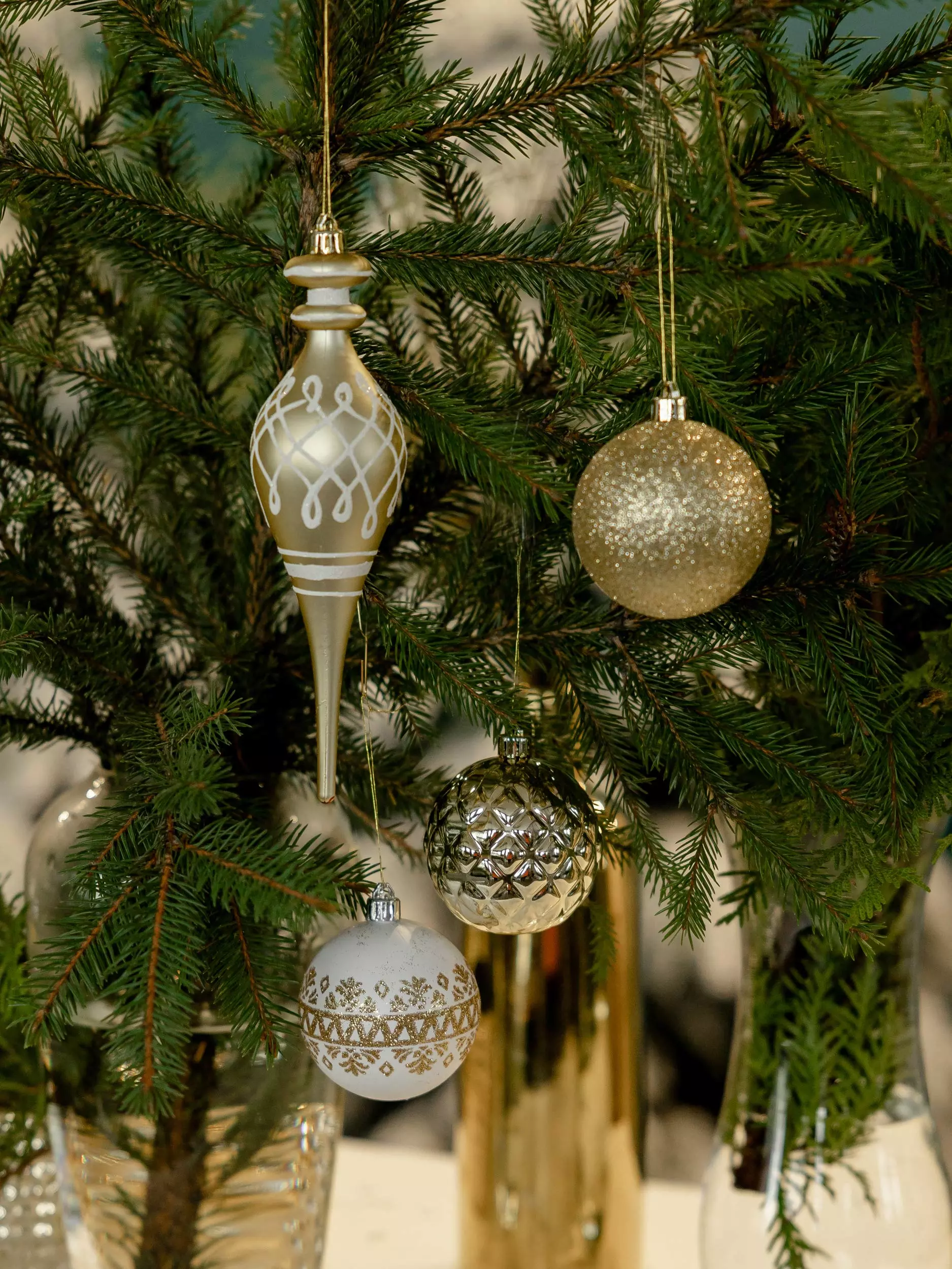 Елочные украшения пластик (16 шт) Волшебство на ветках VNVE-B26