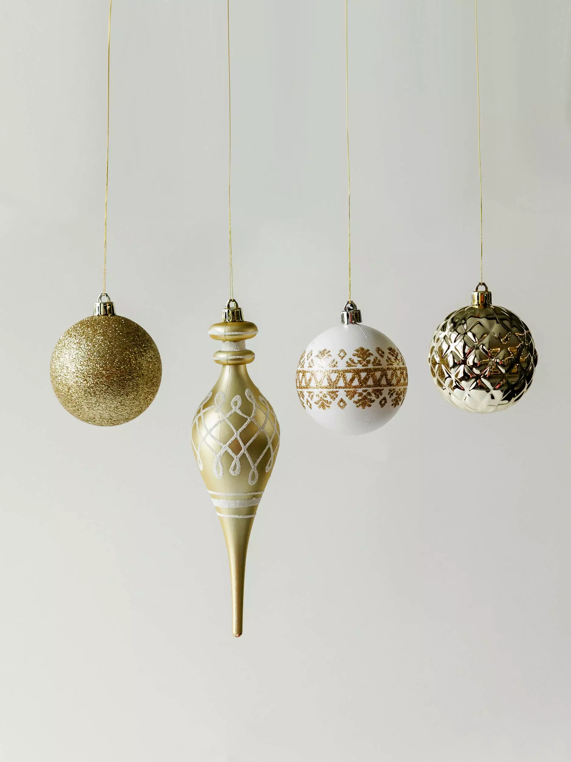 Елочные украшения пластик (16 шт) Волшебство на ветках VNVE-B26