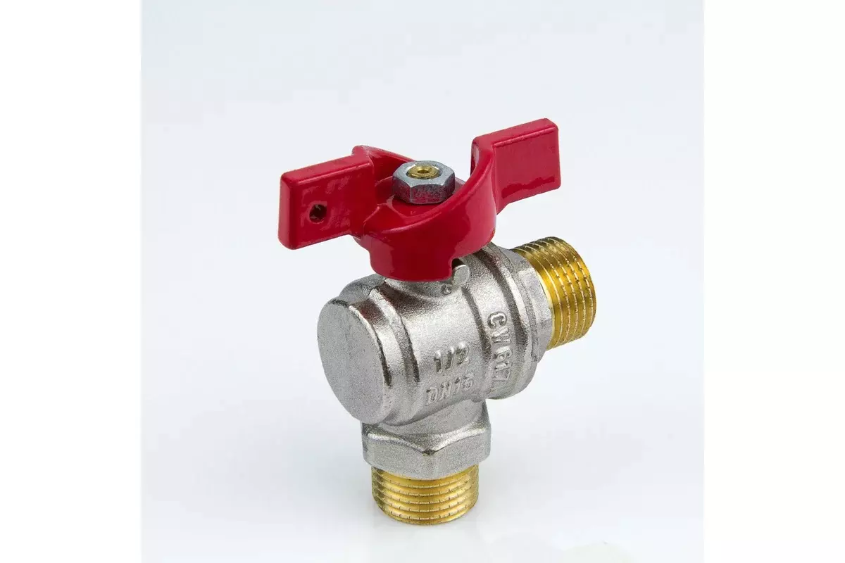 Кран шаровой угловой полнопроходной 1/2&quot; НР, никель, бабочка красная, Aquasfera 1010-01